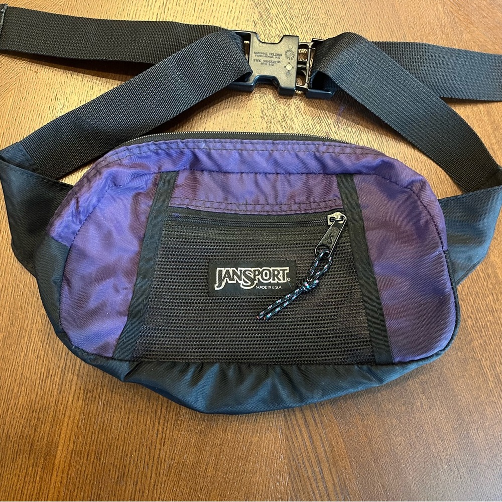 JanSport 90’s Vintage Classic Purple and Black Fanny Pack